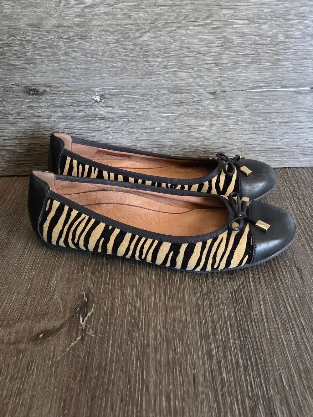Vionic Minna Ballet Flats Tiger Print Pattern Sz 8